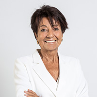 Dª. Anna M. Birulés Bertran