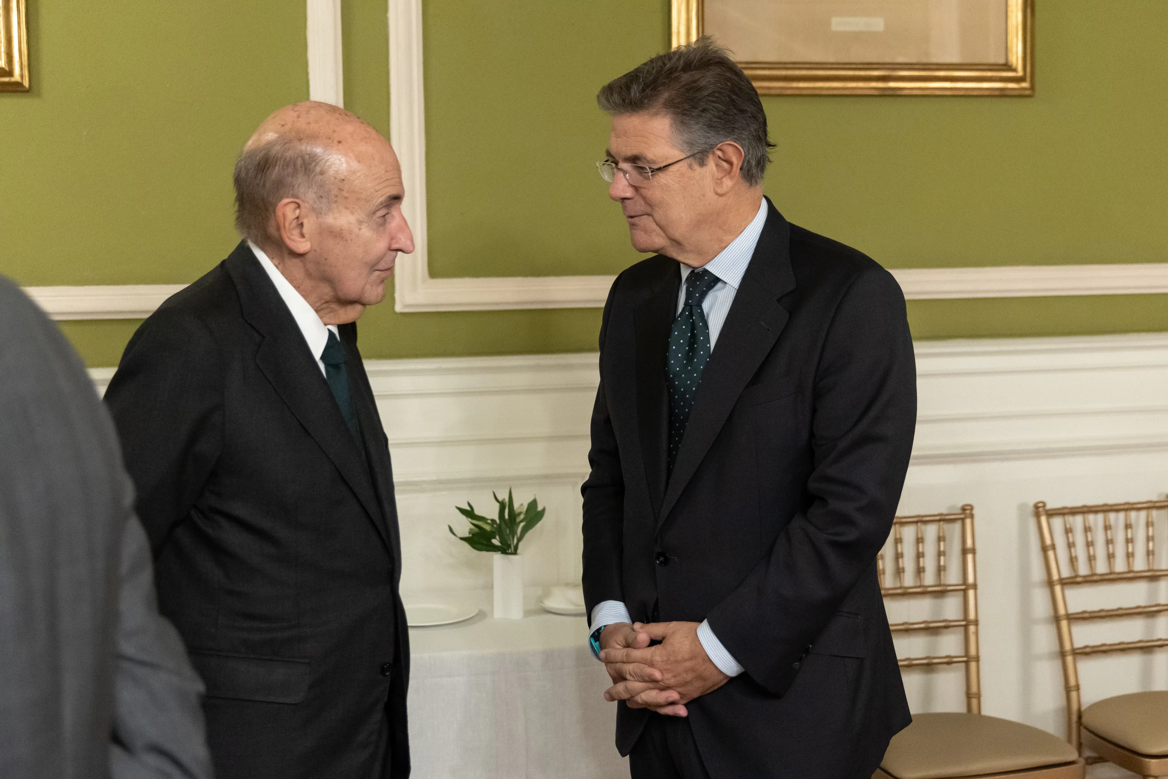 Premio Pelayo — Conversación